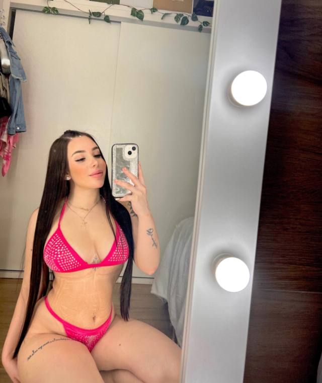 Check me out baby, I’m sexy and extremely naughty 😜😜🍑🍑 - Image 2