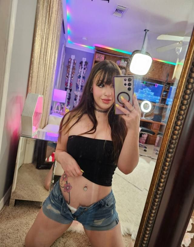 🌟✅my hungry 💞😍💋 pink pussy💋✅ ready for fuck ✅💞LETS FUCK❤IN THE MY PLACE OR YOURS 🍓🍋COME AND HAVE SOME UNFORGETTABLE SEXUAL💕 💕 - Image 2